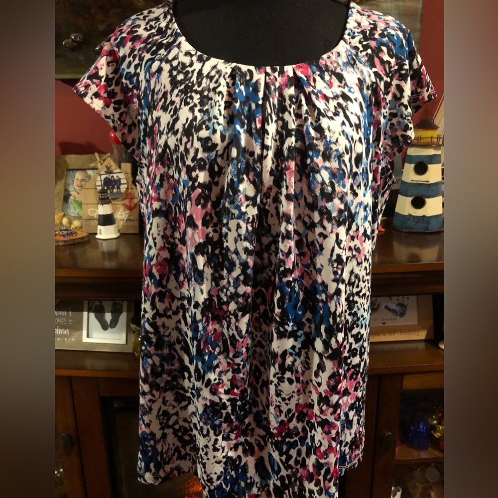 Covington Printed Short-Sleeve Scoop Neck Tunic, Blue & Black and Pink